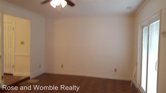 Building Photo - 5285 Settlers Park Dr