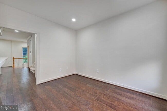 Building Photo - 14203 Plum Run Way