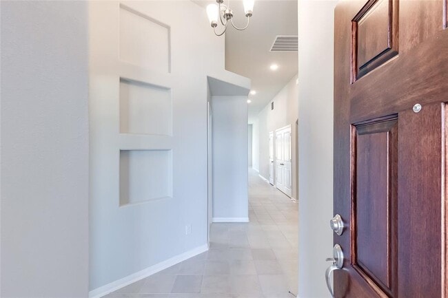 Building Photo - 325 Diamondleaf Dr