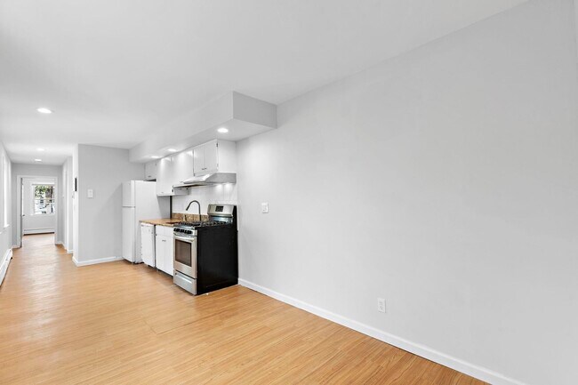 Foto del edificio - 3478 John F. Kennedy Blvd