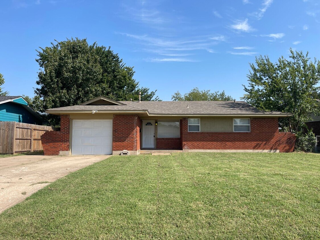 Primary Photo - Norman Home For Lease