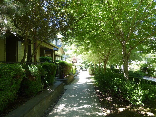 Foto del edificio - Bethany Town Home Available