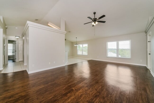 Building Photo - 1625 Nightfall Dr