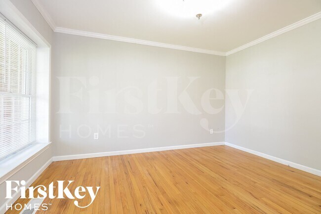 Foto del edificio - 11321 Amboy Ln