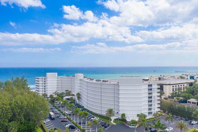 Building Photo - 2780 S Ocean Blvd