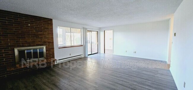 Foto del edificio - 7322 19th St W