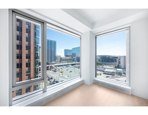 Building Photo - 135 Seaport Blvd