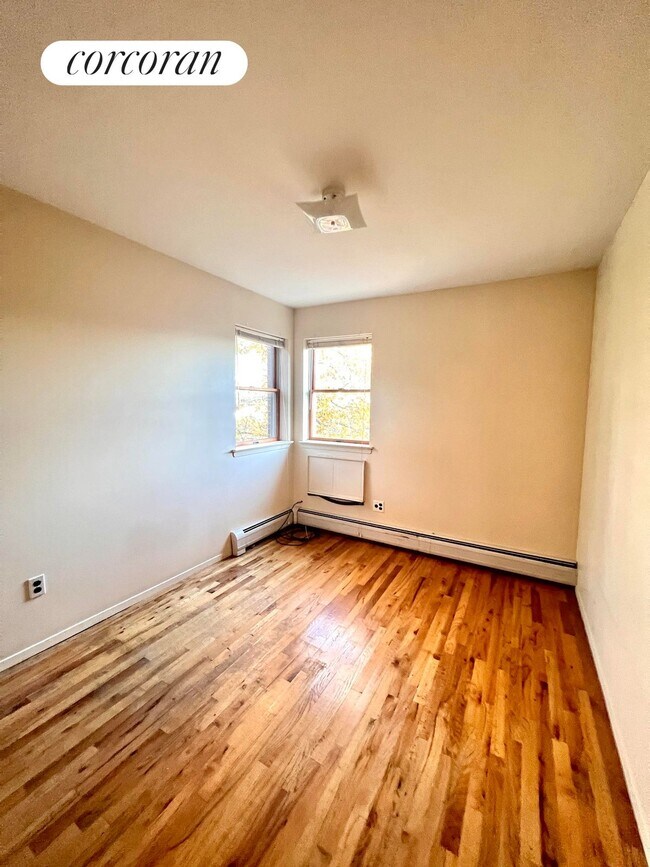 Foto del edificio - 6 Terrace Pl