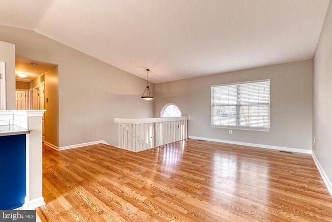 Building Photo - 1193 Bayview Vista