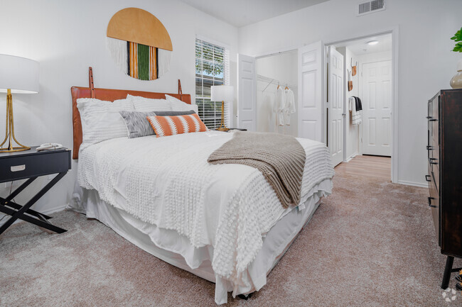 1BR, 1BA - 802SF - Bedroom - The Boulevard at Sonterra