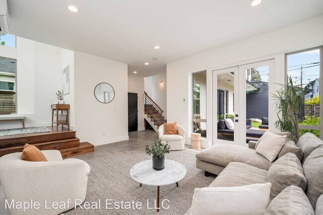 Foto del edificio - 4 br, 2.5 bath House - 6234 Flora Ave S