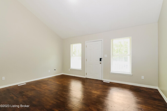 Building Photo - 400 N 35th St