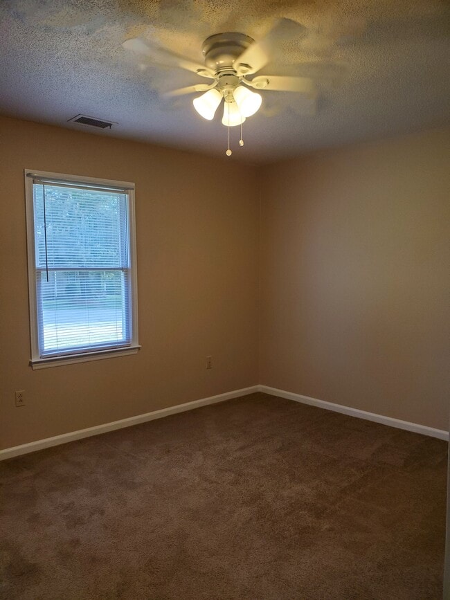 Building Photo - 300 Gurley Dr NW