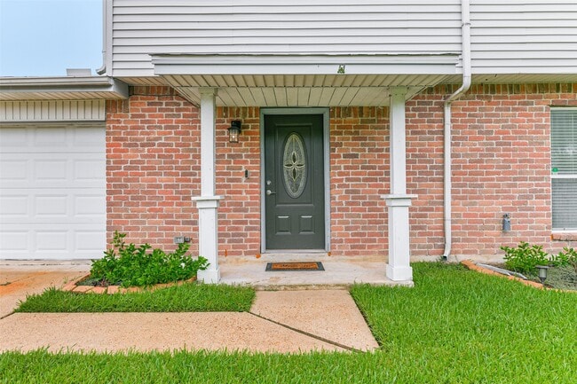 Foto del edificio - 207 Woodvale Dr