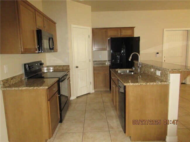 Foto del edificio - 945 Sheldon Ave