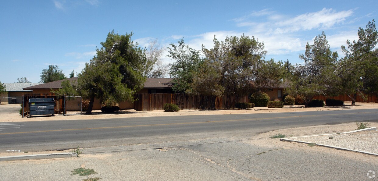 Building Photo - 12913 Navajo Rd