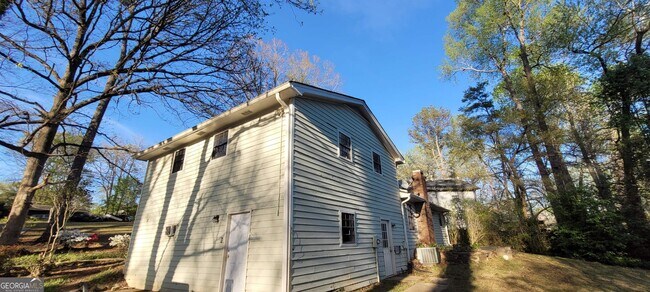 Building Photo - 2285 Camden Ct