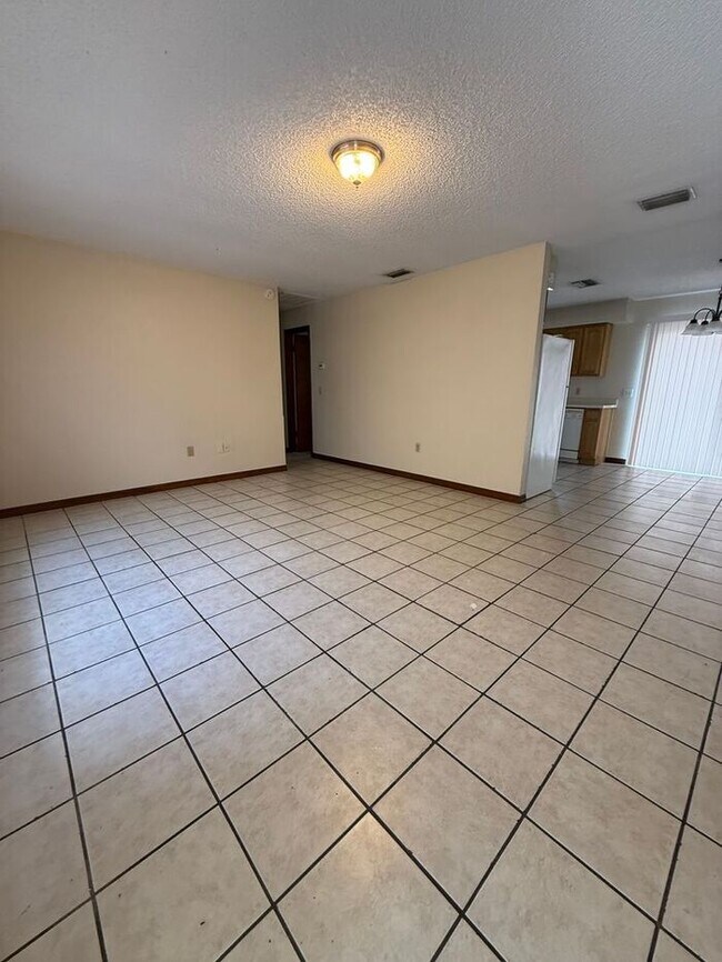 Foto del edificio - 14 Pine Radial