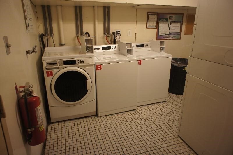 Primary Photo - 1091 Boylston St