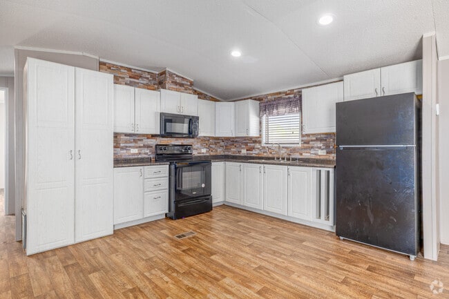 Kitchen - Pearce Point