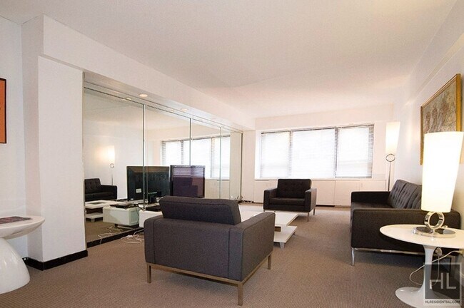 Foto del edificio - 210 E 47th St