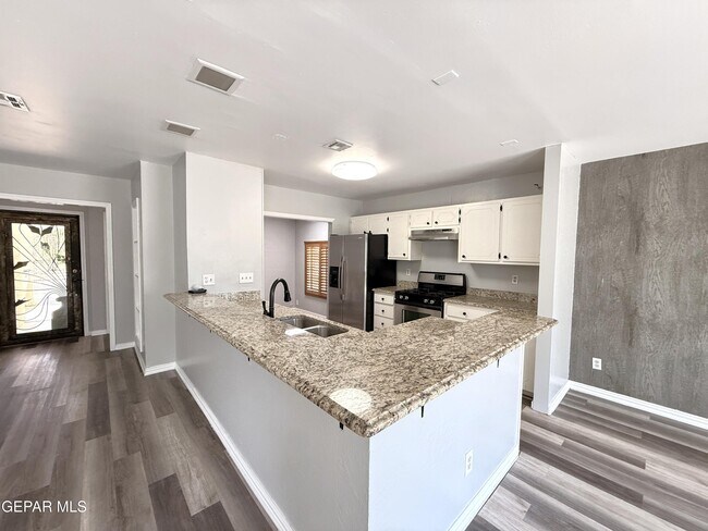 Foto del edificio - 10405 Ashwood Dr