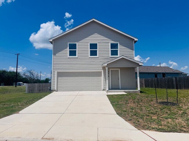 Foto del edificio - 4bd 2.5 ba in New Braunfels