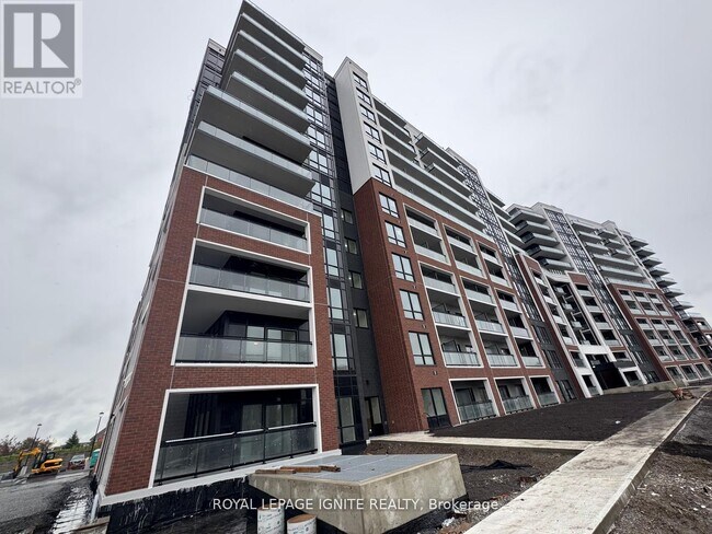 Photo du bâtiment - 51 Clarington Blvd