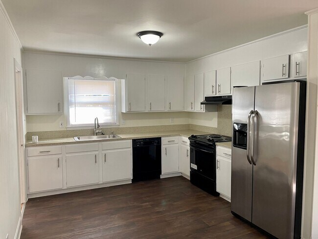 Foto del edificio - 6524 Idlebrook Dr