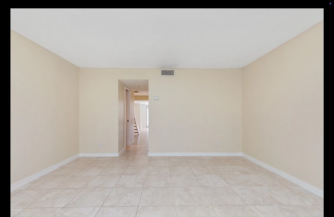 Building Photo - 11466 SW 109th Rd