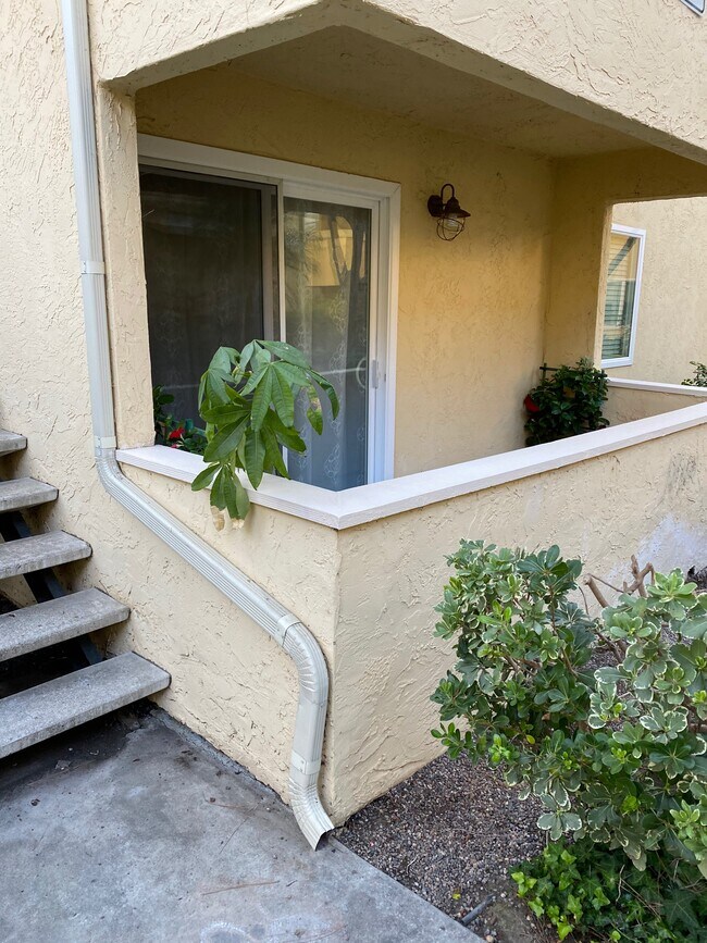 Foto del edificio - 9939 Erma Rd