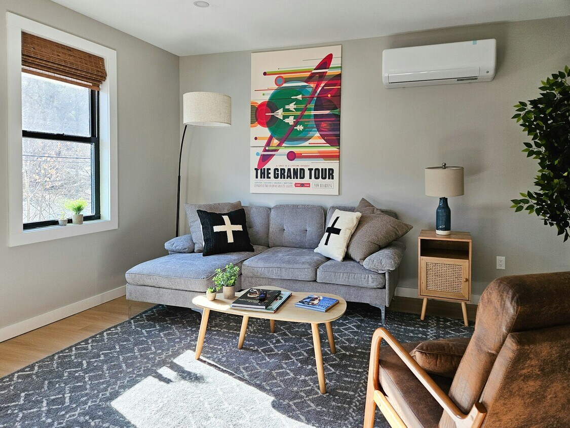 Foto principal - 1487 5th Ave