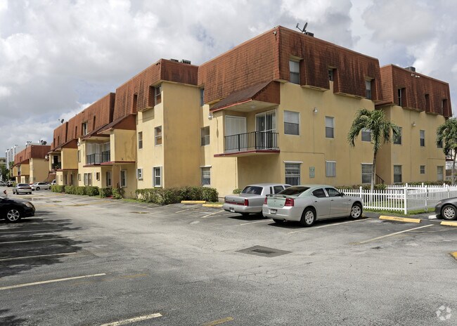 Building Photo - Mile Apartment Condos