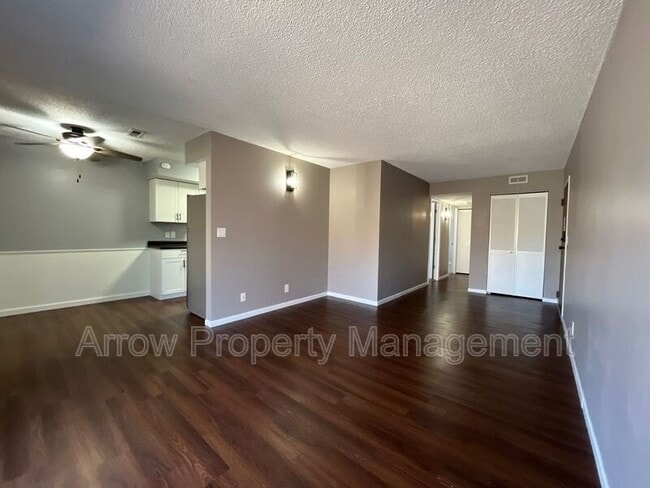 Foto del edificio - 3405 Holdrege St