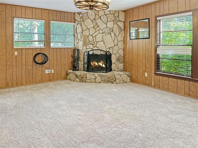 Foto del edificio - 6713 Norma St