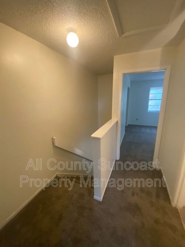 Foto del edificio - 12133 117th St N
