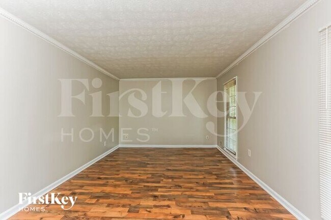 Foto del edificio - 2508 Highland Dr SE