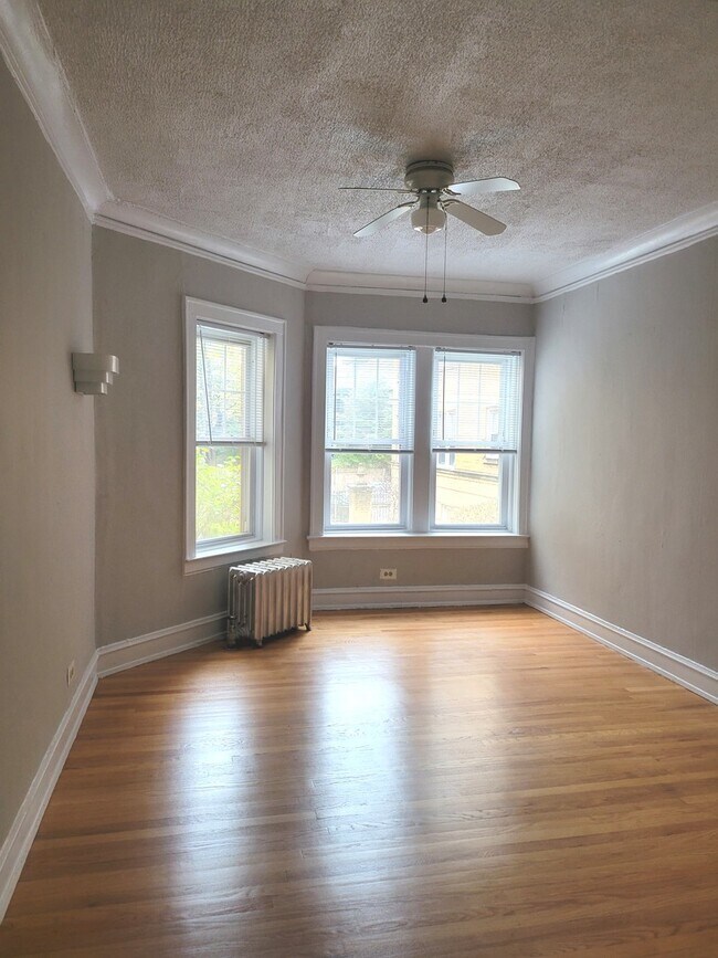 Foto del edificio - 7223 N Paulina St