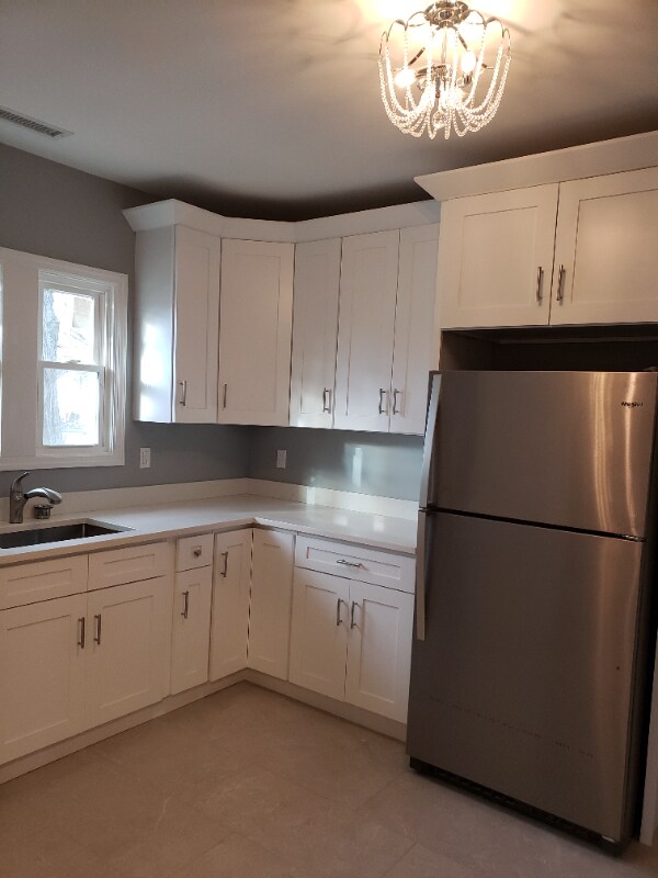 Foto del edificio - 56 Riverdale Ave