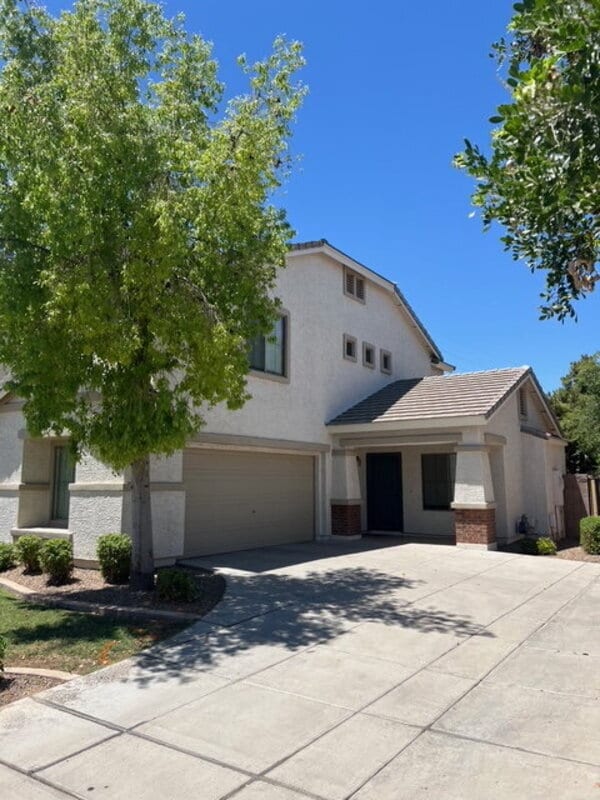 Building Photo - 3970 S Laurel Way