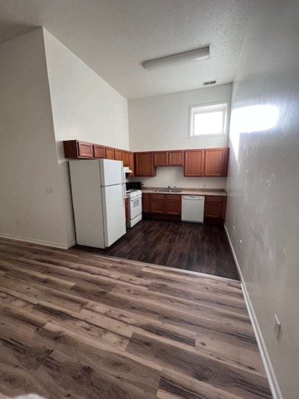 Building Photo - 113 N Harrison St