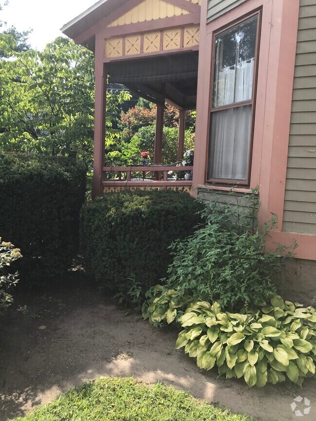 Downtown Saratoga Springs Loft Apartments for Rent Saratoga Springs, NY 1 Rentals