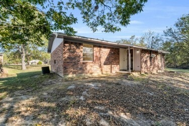 Building Photo - 95 Cottrell St