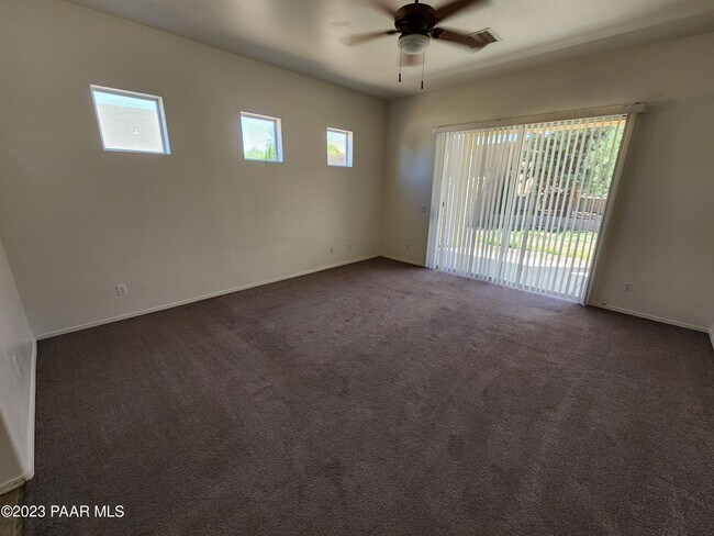 Building Photo - 7665 Rabbit Brush Ln
