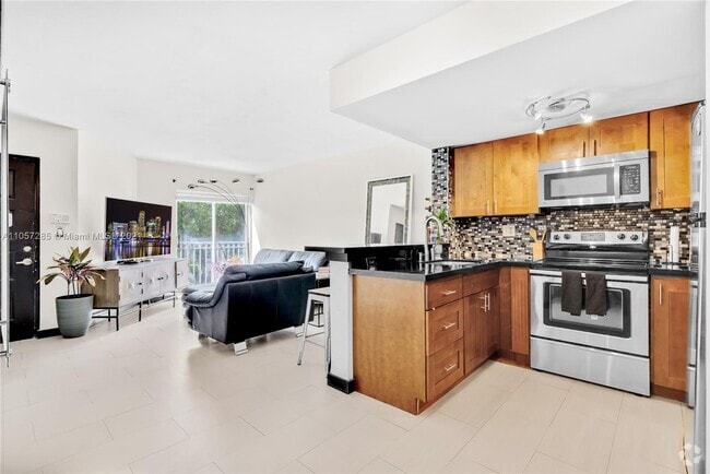 Building Photo - 8660 NW 6th Ln