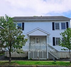Building Photo - 358-360-360 N Winooski Ave