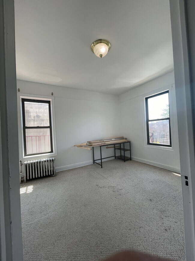 Foto del edificio - 4414 Newtown Rd