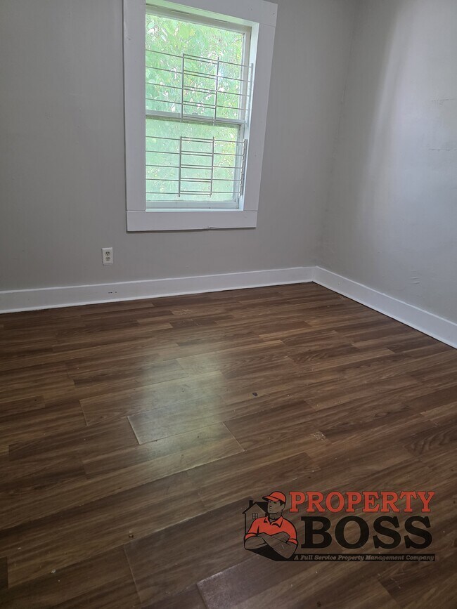 Foto del edificio - 2461 Prospect St