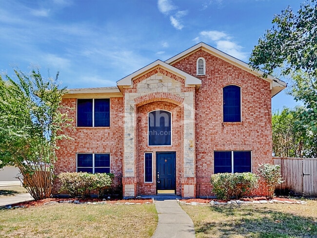 Building Photo - 3933 Evergreen Ct