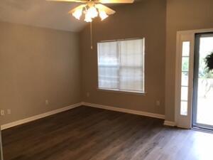 Foto del edificio - 159 Walnut Lane into Arbor Pl